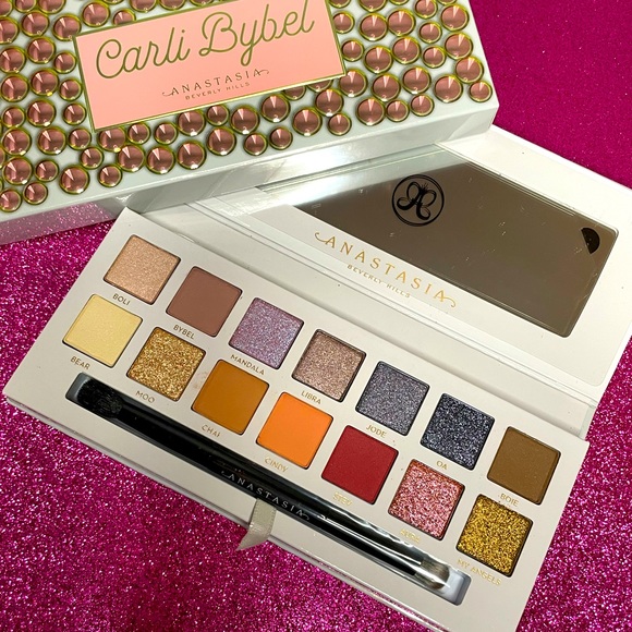 Anastasia Beverly Hills Carli Bybel Palette